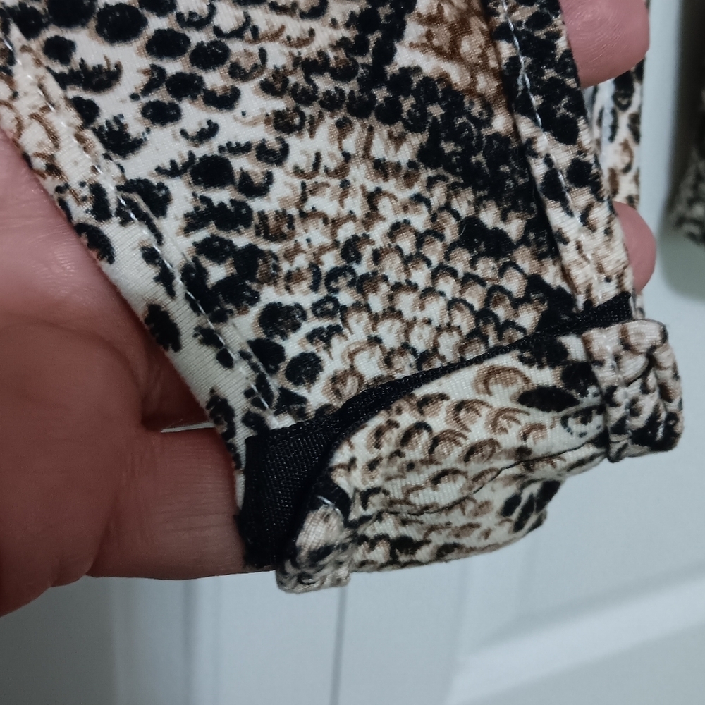 Unkown Reptile Print Bodysuit Excellent Condition Small - Picture 3 of 4